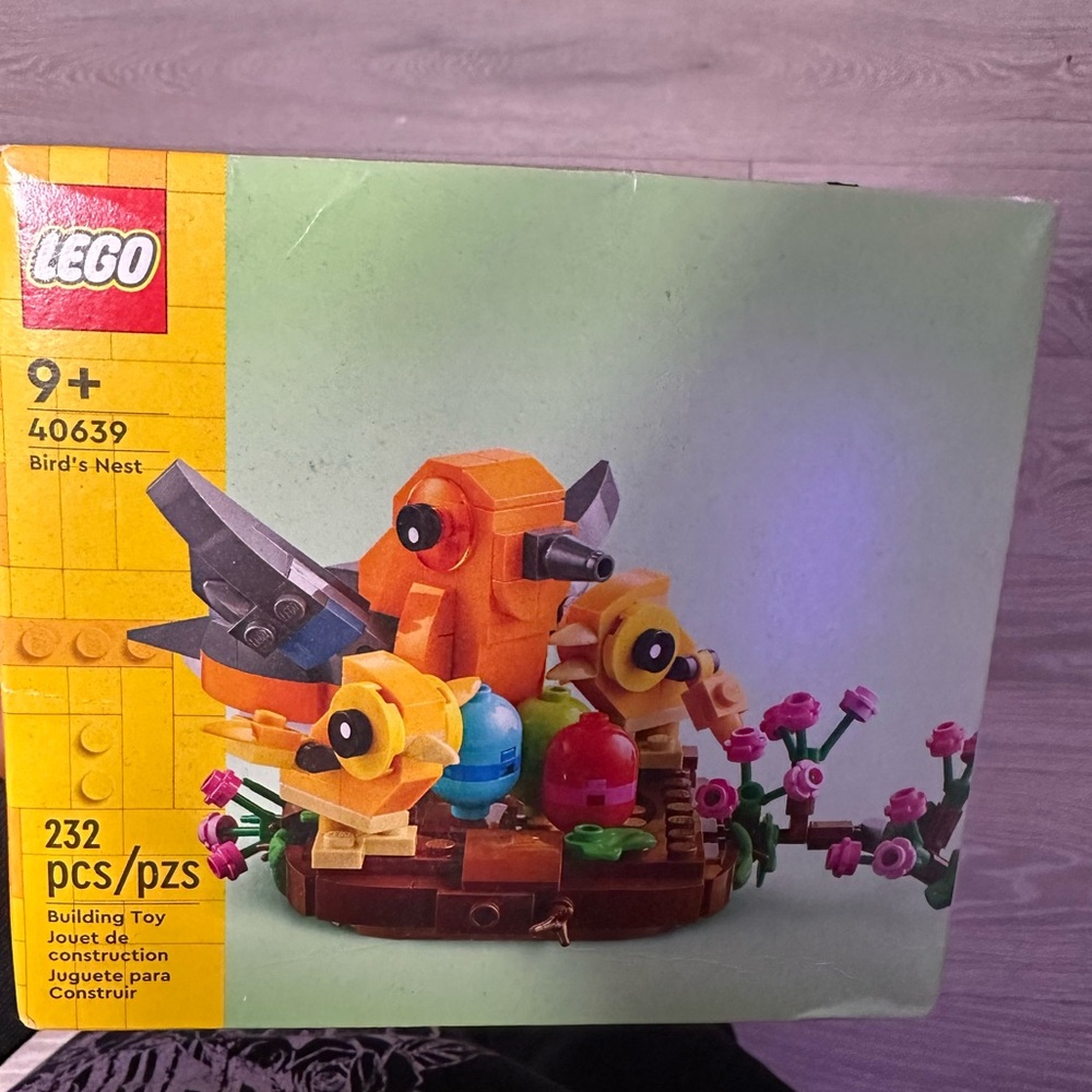 Bird nest legos